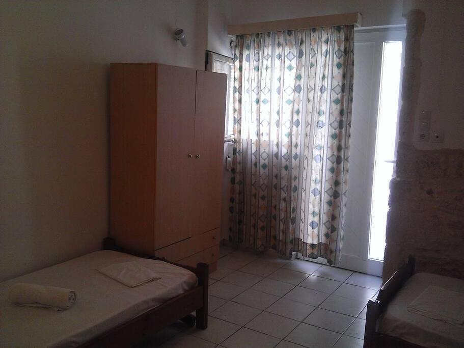 Studio 10 Minutes From The Center Of Heraklion. Daire Dış mekan fotoğraf